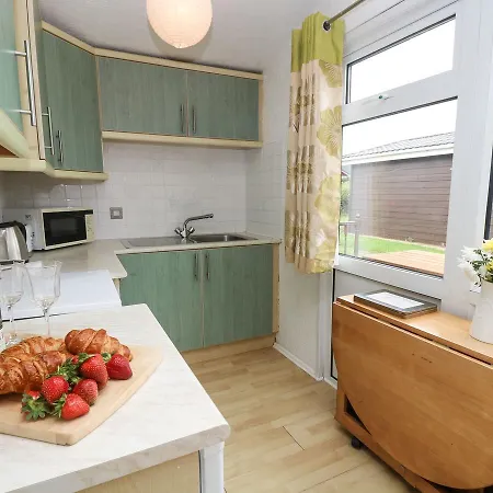Chalet H7 * Saint Merryn